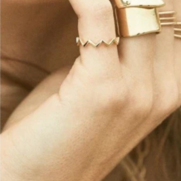 KBH Jewels Reclaimed Wonder Woman Ring - Picture 2 of 7